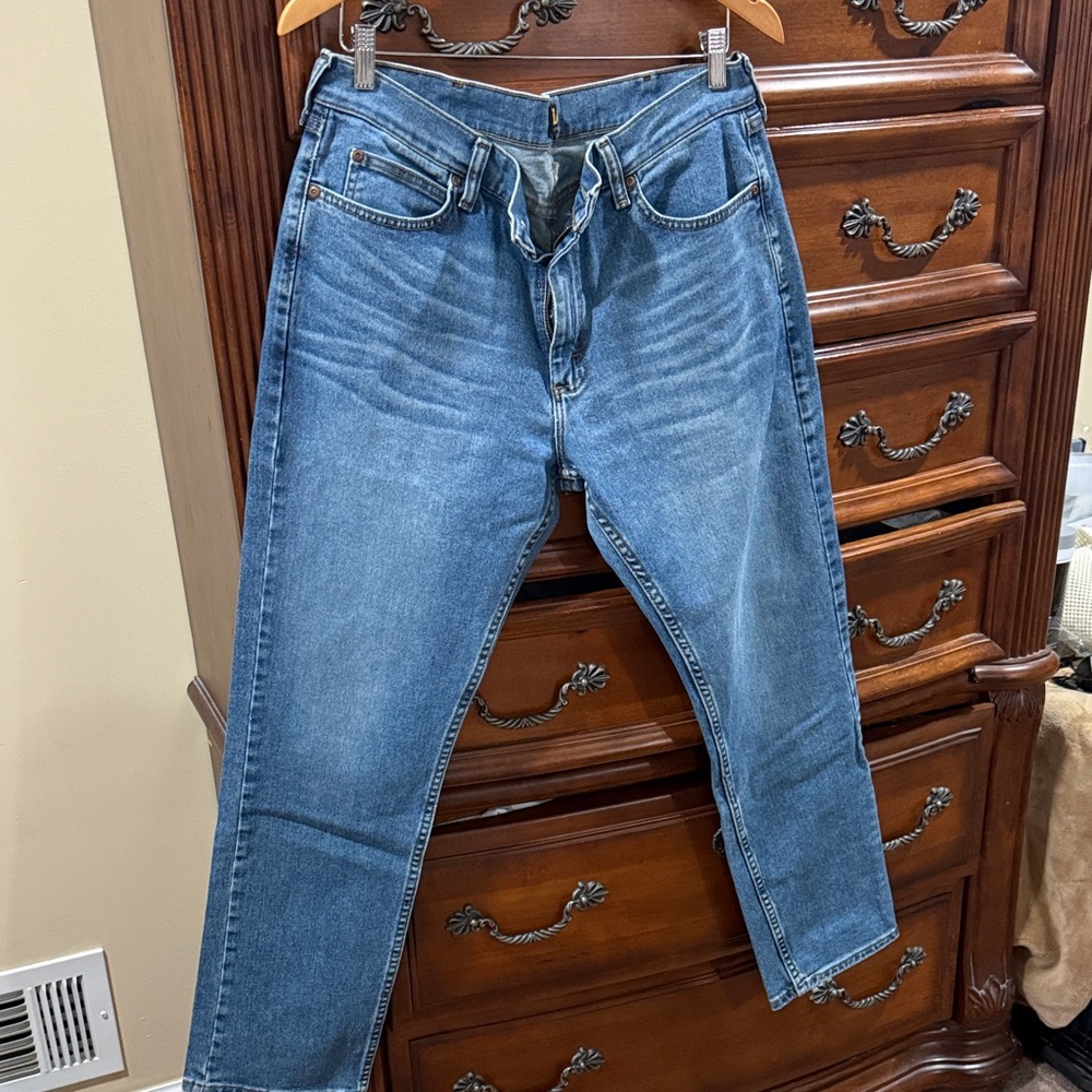 Lee Men's Relaxed Fit Blue Jeans